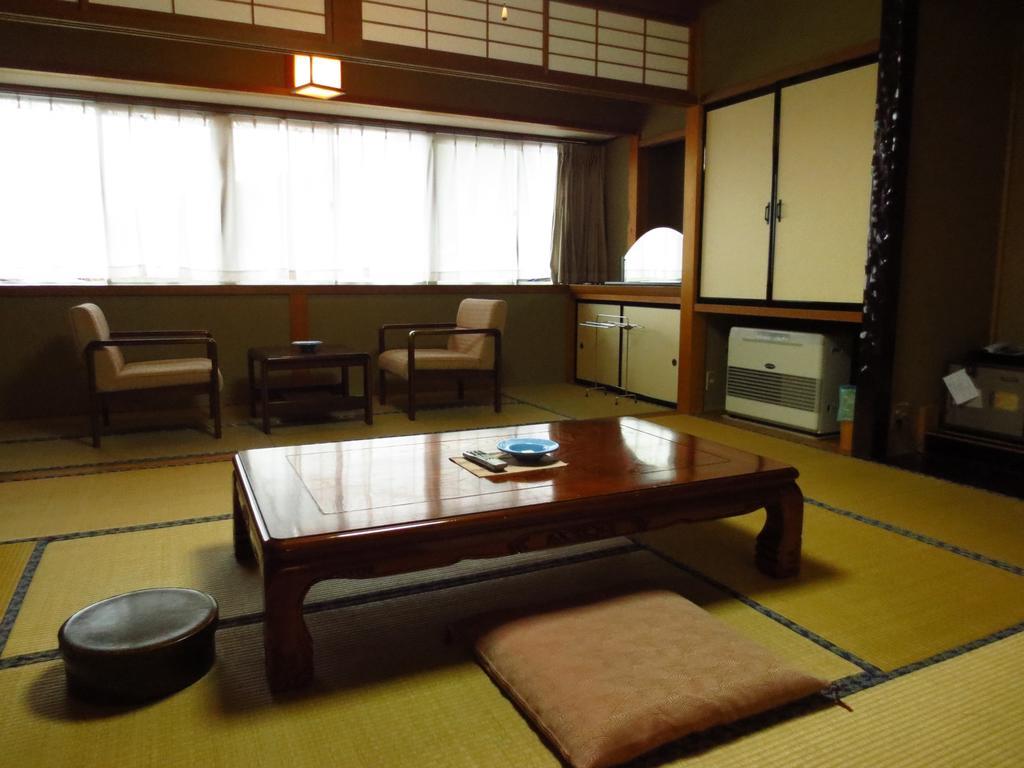 Shitanda Hotel Takayama  Bilik gambar